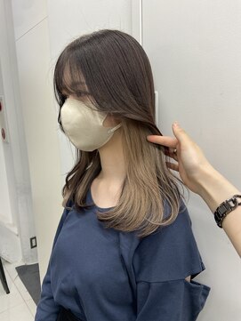 アライブ キチジョウジ(ALIVE Kichijoji) ALIVE Kichijoji /　イヤリングカラー×ベージュ