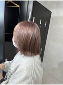 切りっぱなし_ピンクベージュ_顔まわりレイヤー