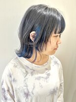 フォーク FOLK&nbsp;【FOLK】派手髪ネイビーインナーブルー☆似合わせ外ハネウルフ♪