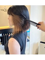 ビアノバ(via nova)&nbsp;初めてでも挑戦しやすい柔らかいベージュのインナーカラー