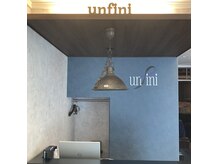 アンフィニ(unfini)の雰囲気（アンティーク調の空間）