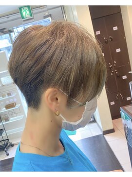 アッシュ 横浜西口店(Ash) 2ブロック×刈り上げ×ハイライト