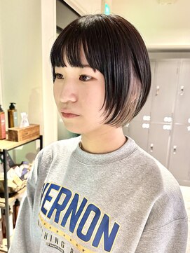 リグリー(regree) 丸みショート/顔周りレイヤー/イヤリングカラー/髪質改善