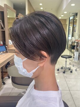 アッシュ 笹塚店(Ash) 刈り上げショート ［笹塚］