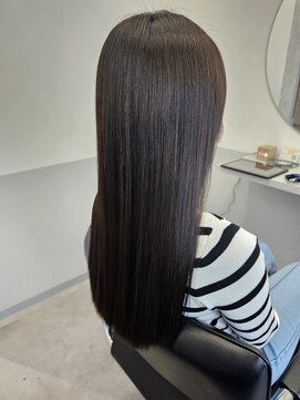 トッカ 茨木(tocca) 【tocca茨木　篠原】どんな髪でも艶々になる業界最高峰髪質改善