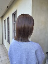 エイミーバイアフロート(amie  by afloat)&nbsp;ナチュラルストレートでつくる上品ボブ