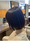 ショートボブ