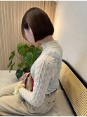 大人シアーベージュミニウルフボブミディアムレイヤー