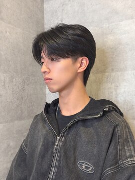 ノヴァ 三宮(NOVA) 毛流れセンターパート