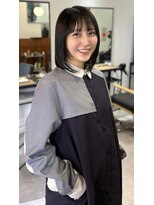 エラ(Ella)&nbsp;ボブレイヤー×透明感グレージュカラー