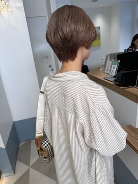 ローネス 銀座(LONESS) ミルクティーベージュブリーチカラーマッシュショートハイトーン