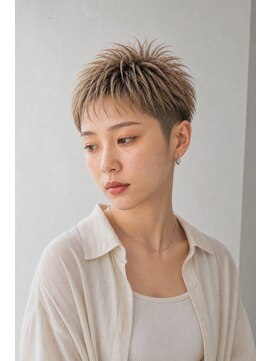 アーダーヘアサロン 森田店(ADER HAIR SALON) ジェンダーレスツーブロック×ハイトーンアッシュベージュベリー