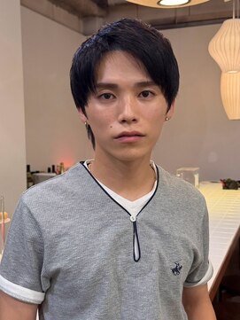 ヒュー 広島(HEW) 韓国風マッシュウルフ