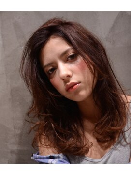 ミラバイグリーン(Mira by green) ラフ×Loose【無造作ロング】