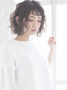 シャンプー 本庄店(SHAMPOO) ちょい攻めハードウェーブなパッツンボブ