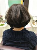 ショートボブ