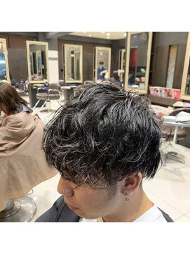 ヘアアンドビューティー ミック(Hair & Beauty miq) 癖毛パーマ風スタイル