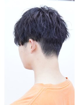 リッツヘアー 下川美容室(Rits hair) センターパート/前下がり刈り上げスタイル