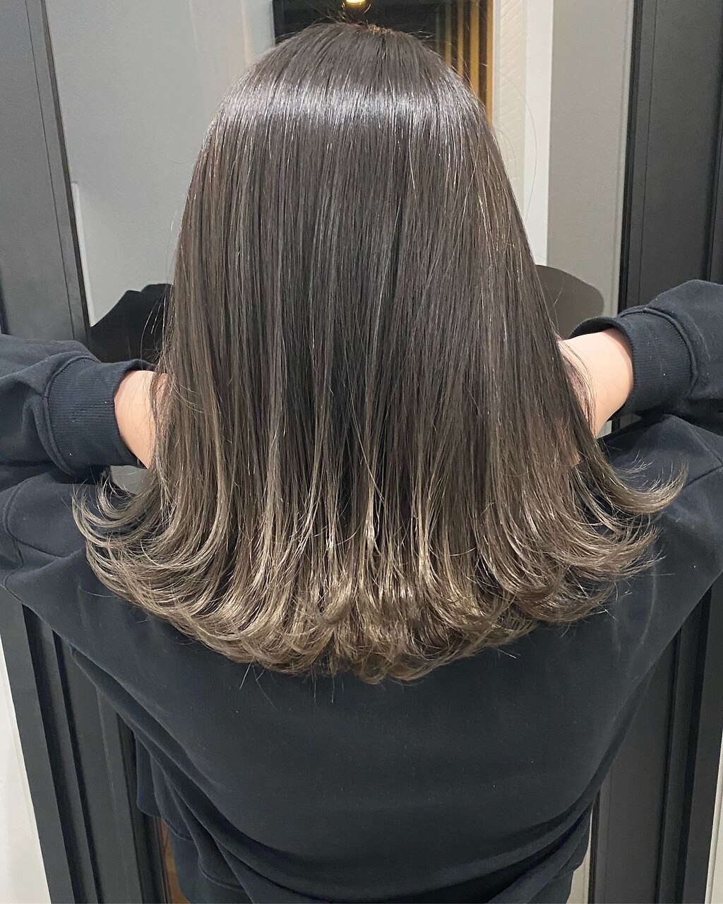 【当店人気No,1☆】デザインカット＋ワンカラー＋トリートメント　\7700