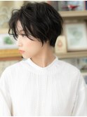 黒髪セミウェットくせ毛風小顔ショートウルフc5大宮