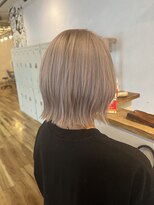 ラグヘアーワークス(LAG HAIR WORKS) ホワイトベージュ