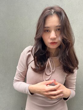 ニューラインギンザ(New-Line 銀座) ★廣中優奈★20代30代セミディ　ラベージュ