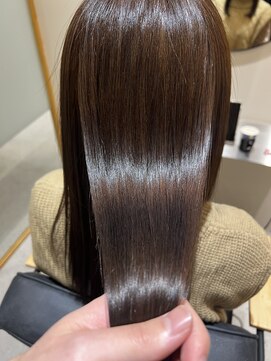 ジーナ 流山おおたかの森(Zina) 艶カラー×髪質改善トリートメント