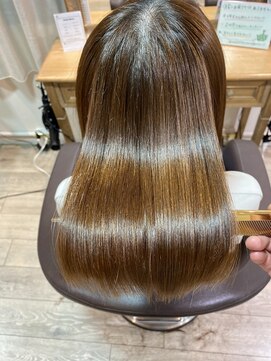 エレム 心斎橋(elem.) 【神質】elemプレミアム最高級極上トリートメント ＋ カラー