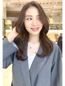 グランド(GRAND) ロングレイヤー/ハイレイヤー/艶髪ロングレイヤー【古岡】