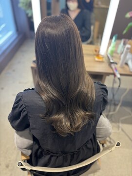 モノリス 武蔵小杉(MONOLITH.) オリーブグレージュ／艶カラー[髪質改善]