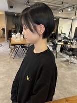 ナンバー(number+)&nbsp;20代30代40代大人可愛い小顔ショート艶ダークカラー