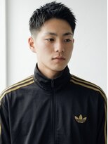 キビト(kibito)&nbsp;新宿曙橋市ヶ谷四ツ谷ツーブロック刈り上げ黒髪短髪20代30代40代