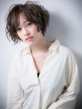 カバーヘア ブリス 戸田公園西口店(COVER HAIR bliss) *bliss戸田公園*無造作カール♪小顔前下がりボブx