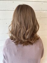 ルノン フィージュ(LUNON fieju)&nbsp;【LUNON fieju】ハイトーン×外ハネミディ