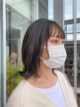 グミ(gumi) *gumi*バング×インナーカラー