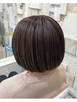 クララ バイ マニスオブヘアー(CLALA by Manis of hair) シルバーグレージュ★