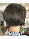 ショートボブ