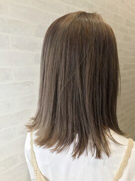 アヴァンス ジェイアール和歌山店(AVANCE.) 王道ミルクティーカラー×ケアブリーチ×ダブルカラー