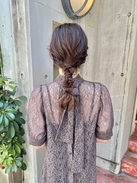 スミ(sumi) 結婚式ヘアセット×編みおろしstyle