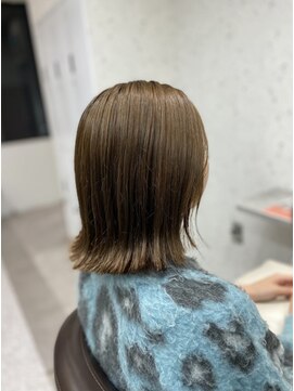 アデプト 北千住店(adept) 【adept北千住 リョウ】外ハネくびれボブ