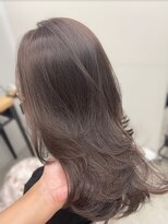 フォンズ(FONS)&nbsp;表参道カットカラー￥6000＊レイヤーカットラベンダーベージュ