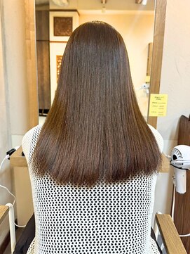 ヘアリゾート粋 ウナム 新宿東口店(enam) 艶髪/縮毛矯正/酸性ストレート/ストレート/モカグレージュ