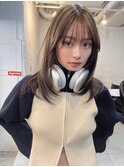 レイヤースタイル　グレーアッシュ　フェードベージュ