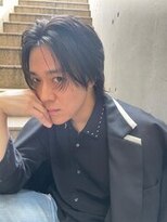 ログ キンシチョウ(L.O.G KINSHICHO)&nbsp;襟足センターパート