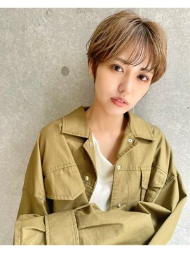 アッシュ 笹塚店(Ash) グレーベージュ/斜めバング/フレンチガーリー/ネイビー[笹塚]