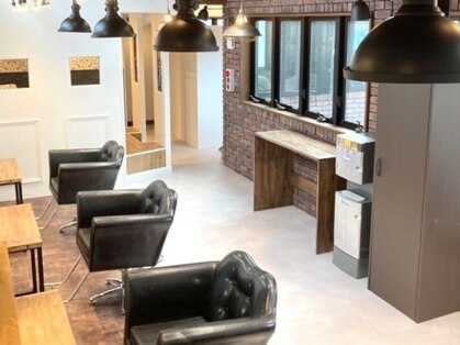 アグ ヘアー オニキス いわき泉町店(Agu hair onyx)の写真