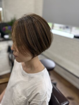 ライフ 四条畷店(Lyfe) 白髪ぼかしハイライトカラー夏_前下がりボブ_474