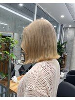 ウェーリング(Welring)&nbsp;抜きっぱなしブロンド　デザインカラー　フェイスフレーミング