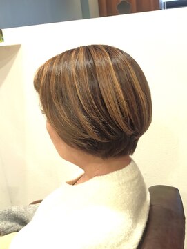 ヘアー グリーン(hair green) 50代60代70代/グラボブ/ハイトーン/白髪ぼかしハイライト