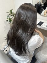 ベル サウス(BHEL south) 津市ロングレイヤーカットハッシュカット透明感カラー重めロング